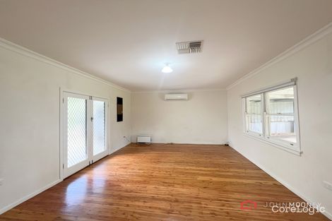 Property photo of 102 Grove Street Kooringal NSW 2650