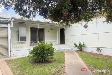 Property photo of 102 Grove Street Kooringal NSW 2650