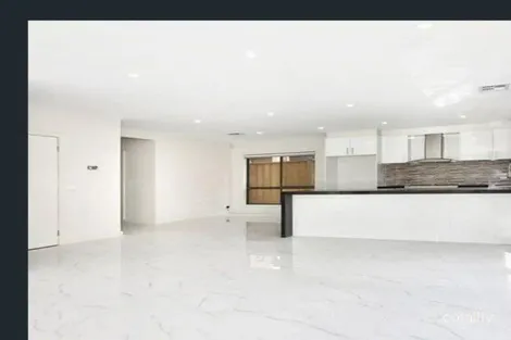 Property photo of 23 Middle Way Mickleham VIC 3064