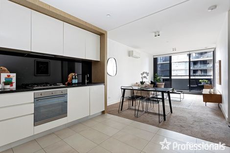 Property photo of 309/74 Queens Road Melbourne VIC 3004