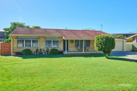 Property photo of 13 Whitby Close Taree NSW 2430