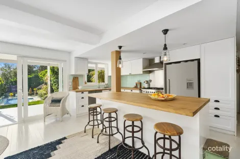 Property photo of 62 Binburra Avenue Avalon Beach NSW 2107