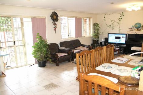 Property photo of 1/9 Chiswick Road Greenacre NSW 2190