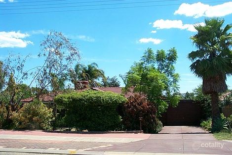 12 Berwyn Rd, Girrawheen, WA 6064