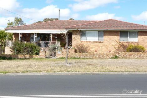 Property photo of 39 Wallangarra Road Stanthorpe QLD 4380
