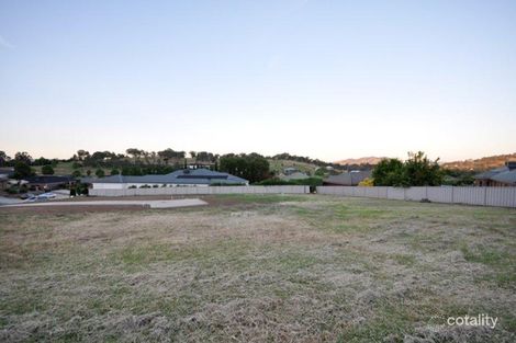 Property photo of 3 Ballara Drive Wodonga VIC 3690