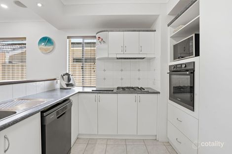 Property photo of 31 Clements Road Booragoon WA 6154