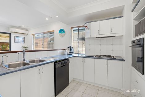 Property photo of 31 Clements Road Booragoon WA 6154