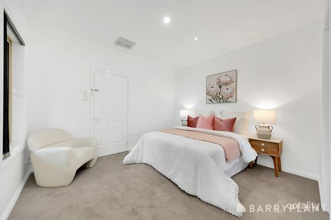 Property photo of 47 Capri Close South Morang VIC 3752