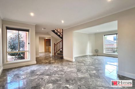 Property photo of 2/26 Jasmine Drive Mill Park VIC 3082