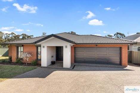 4 Shiraz Ct, Maiden Gully, VIC 3551