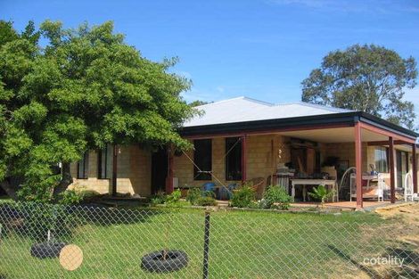 Property photo of 1 Kalara Way Koongamia WA 6056