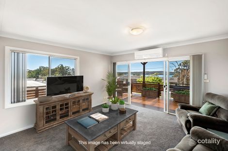 Property photo of 29 Murraba Crescent Gwandalan NSW 2259