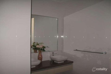 Property photo of 40 Wyara Close Clinton QLD 4680