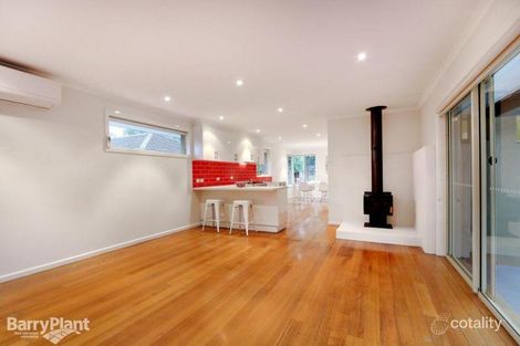 Property photo of 448 Hull Road Mooroolbark VIC 3138