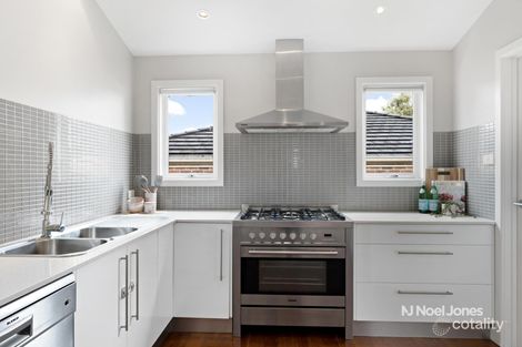 Property photo of 11 Sussex Street Blackburn North VIC 3130