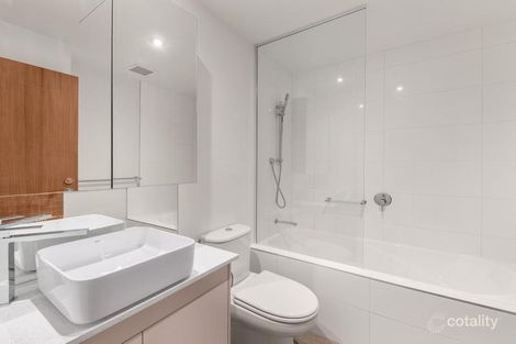 Property photo of 206/1 Encounter Way Docklands VIC 3008