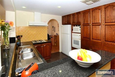 Property photo of 7 Jade Crescent Happy Valley SA 5159