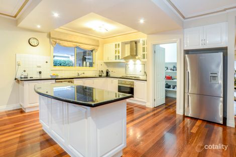 Property photo of 19 University Drive Taylors Hill VIC 3037