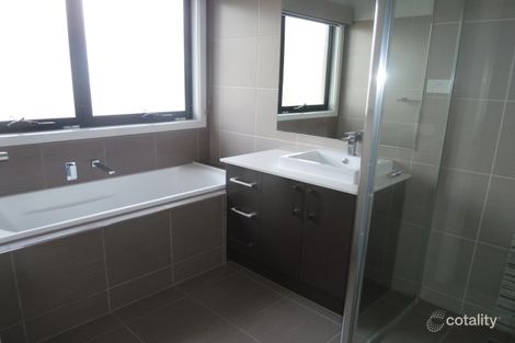 Property photo of 2/17 South Road Airport West VIC 3042