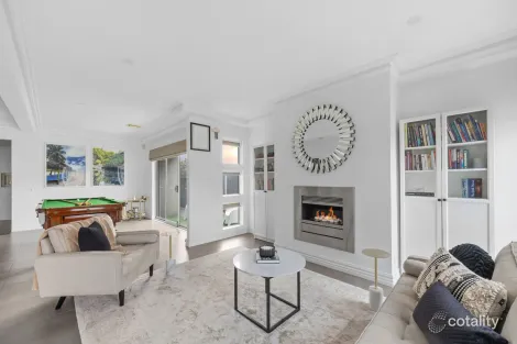 Property photo of 19 Warrens Brook Road Hillside VIC 3037