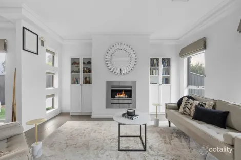 Property photo of 19 Warrens Brook Road Hillside VIC 3037