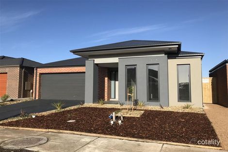 18 Straw Flower Cct, Greenvale, VIC 3059
