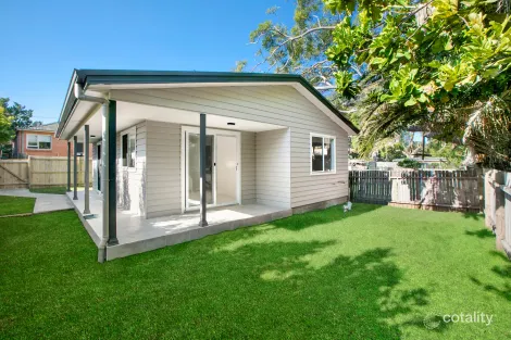 17 South Creek Rd, Dee Why, NSW 2099