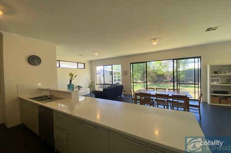 Property photo of 9 Crabbe Place Karrinyup WA 6018