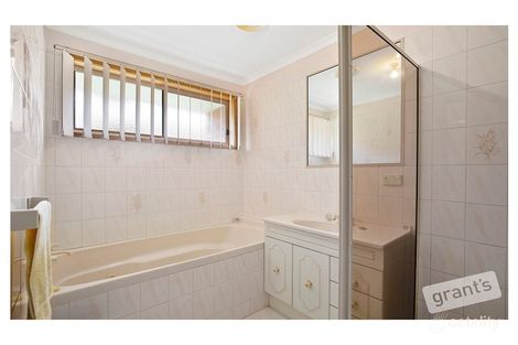 Property photo of 14 Fleetwood Drive Narre Warren VIC 3805