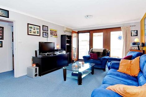 2/9 Royal Ave, Essendon North, VIC 3041