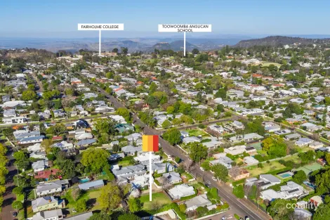 Property photo of 77A Bridge Street Mount Lofty QLD 4350