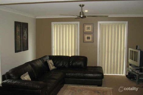Property photo of 53 Mapelton Circuit Parkinson QLD 4115