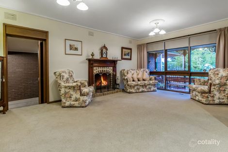 Property photo of 17 Annandale Crescent Glen Waverley VIC 3150