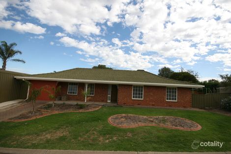 3 Iris Rd, Aberfoyle Park, SA 5159