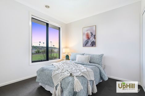 Property photo of 38 Precinct Walk Clyde North VIC 3978