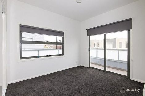 Property photo of 1/53 Saxony Drive Epping VIC 3076