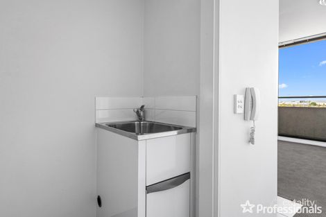 Property photo of 4/6 Points Way Cockburn Central WA 6164