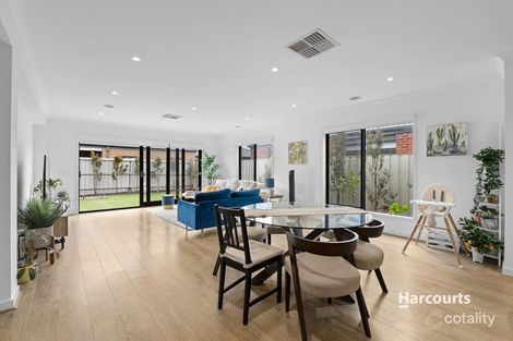 Property photo of 103 Greendale Boulevard Pakenham VIC 3810