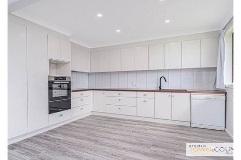 Property photo of 1/8 McKeon Avenue Armidale NSW 2350