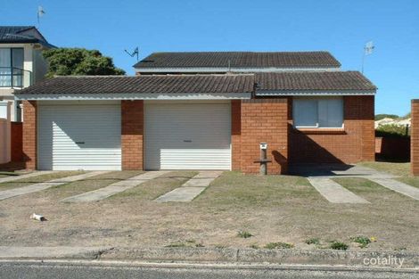 2/49 Curtis Pde, The Entrance North, NSW 2261