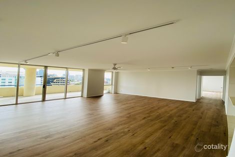 Property photo of 39/57 Lambert Street Kangaroo Point QLD 4169