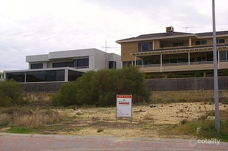 Property photo of 12 Glomar Rise Sorrento WA 6020