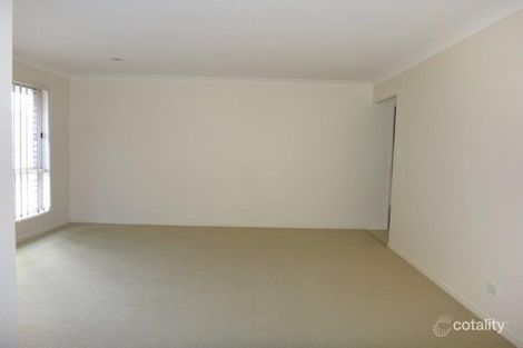 Property photo of 21 Pencarrow Crescent Raceview QLD 4305
