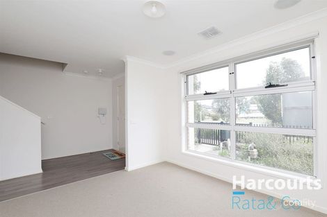 Property photo of 24 Parkforest Walk Craigieburn VIC 3064