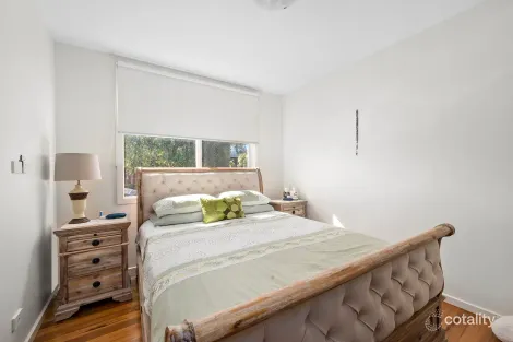 Property photo of 32 Fourth Avenue Rosebud VIC 3939