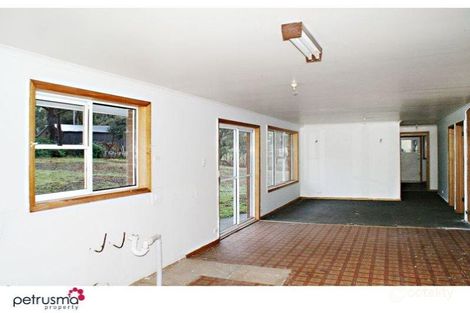 Property photo of 200 Nowra Road Roches Beach TAS 7170