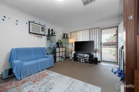 Property photo of 26 Thomas Way Kardinya WA 6163