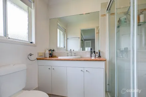 Property photo of 10 Camelot Court Ormeau QLD 4208