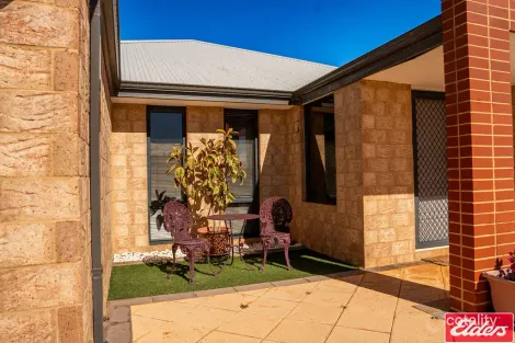 Property photo of 26 Beachcomber Hill Glenfield WA 6532